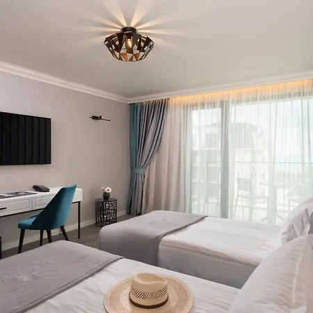 Casa Dell'eleganza & Event Hall, Mineral Pools & Private Hotell Kranevo