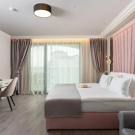 Hotel Casa Dell'eleganza & Event Hall, Mineral Pools & Private